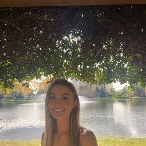 Meet your Posher, Makinley